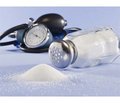 FDA ставить нову мету щодо зниження споживання солі в повсякденному раціоні американців
